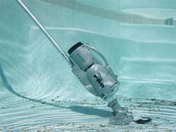 Water Tech Pool Blaster Battery Powered Pool Vacuum Pro 900 2